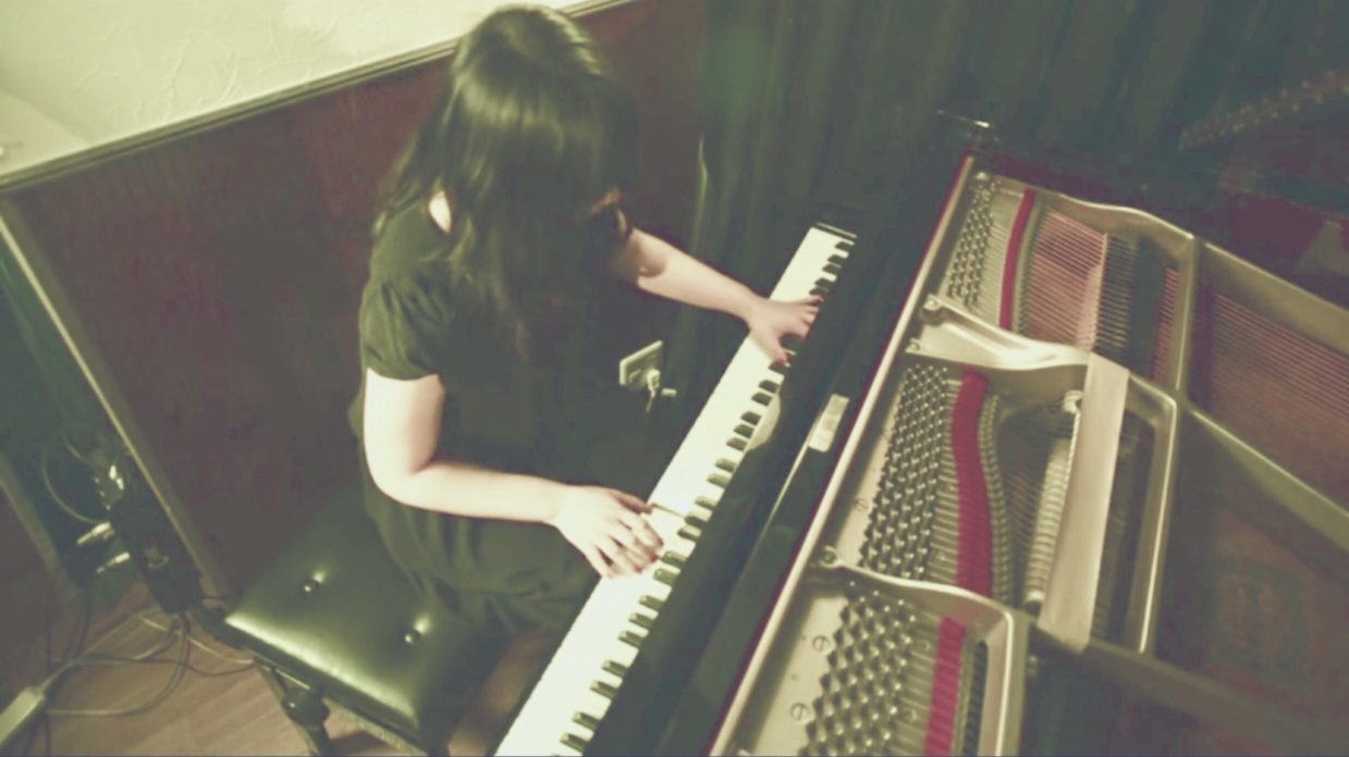 近藤 毬生 Official Site